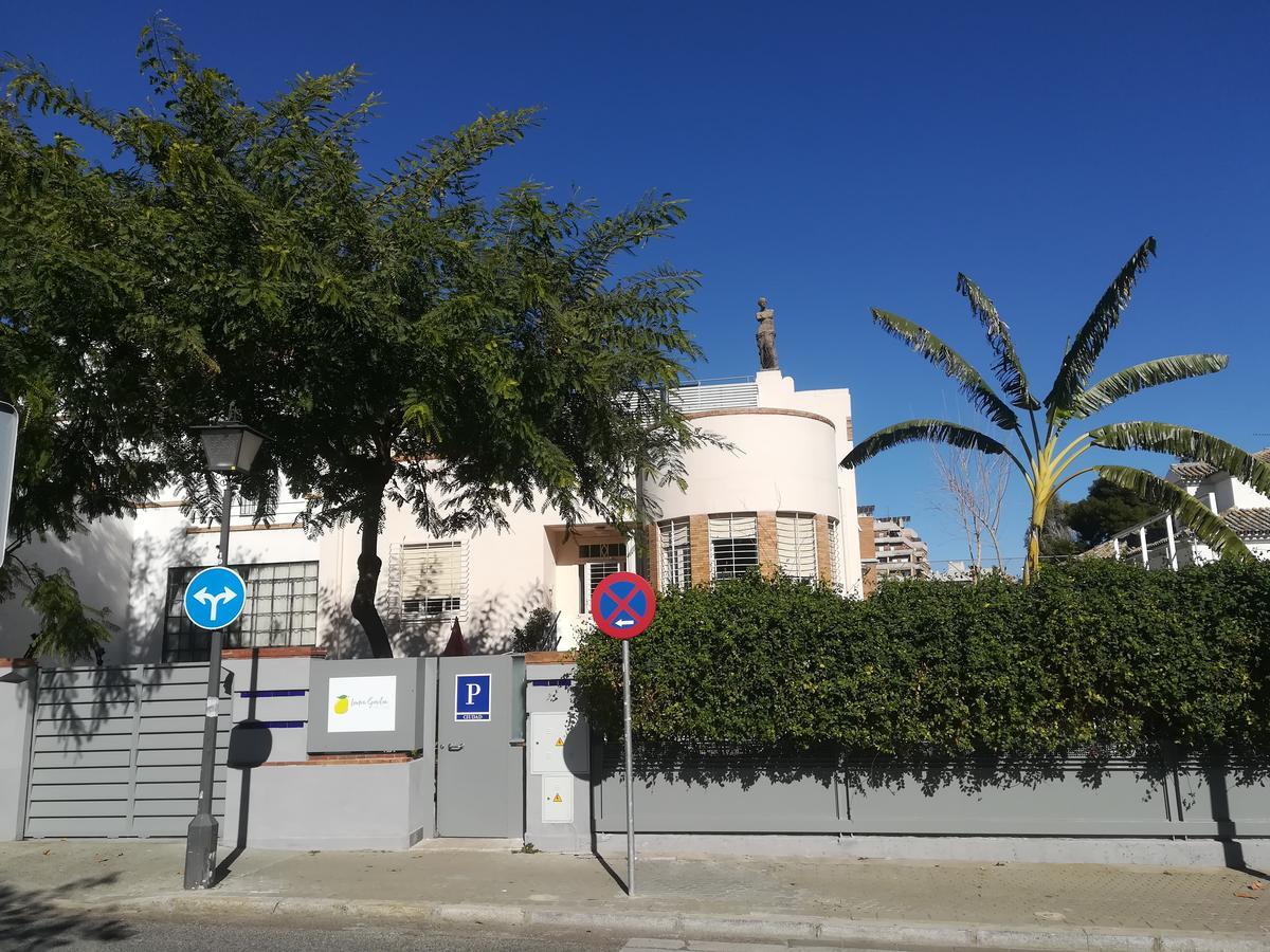 Lemon Garden Hostel Sevilla Exterior foto